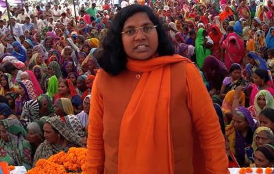 पीएम मोदी पर भड़की सावित्रीबाई फुले, कहा संविधान को बदलने का प्रयास कर रही भाजपा
