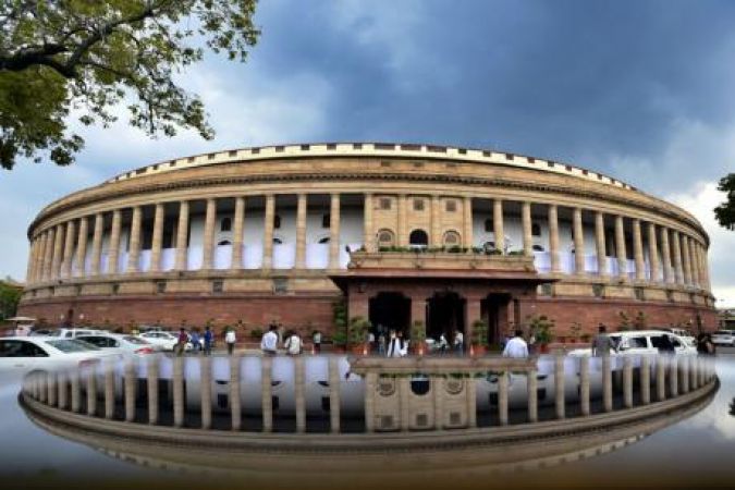 संसदीय विरासतों में ऐतिहासिक बदलावो का साल -2017