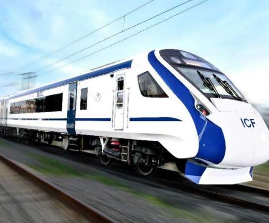 सबसे तेज ट्रेन 18 के लिए रेलमंत्री पीयूष गोयल ने किया ये ट्वीट