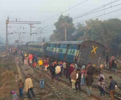 बिहार में बड़ा रेल हादसा, सीमांचल एक्सप्रेस के 9 डिब्बे पटरी से उतरे, 6 की मौत कई घायल