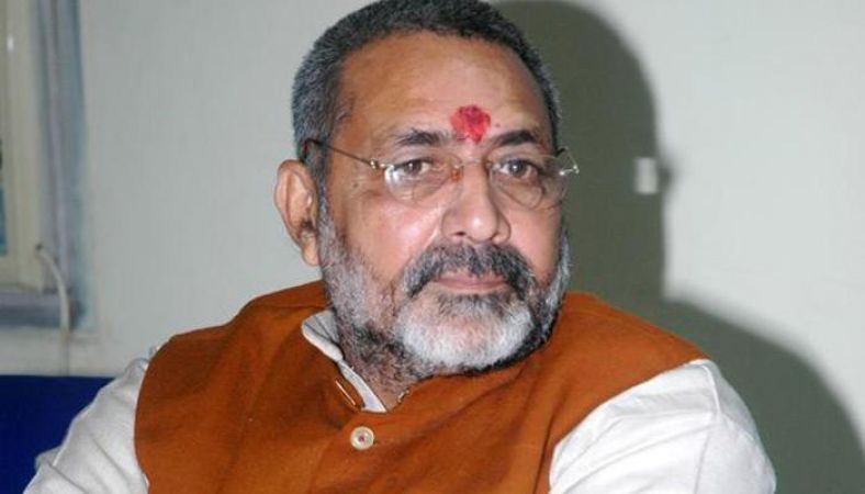 केंद्रीय मंत्री ने कहा 'राम मंदिर भारत में नहीं तो क्या पाकिस्तान में बनेगा'