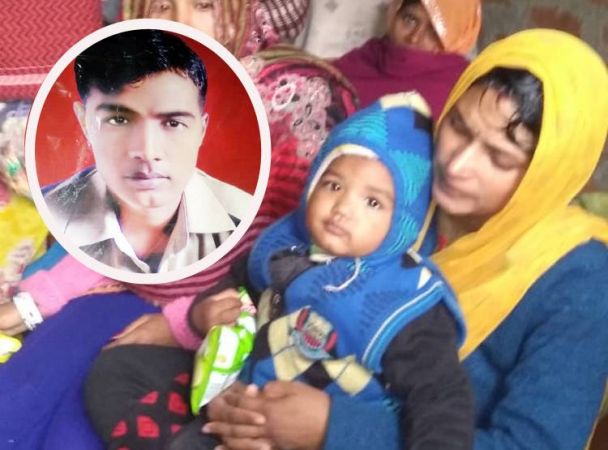 बेटी को गोद में लिए रोती-बिलखती रही शहीद विजय की पत्नी, कहा- पाकिस्तान को उड़ा दो