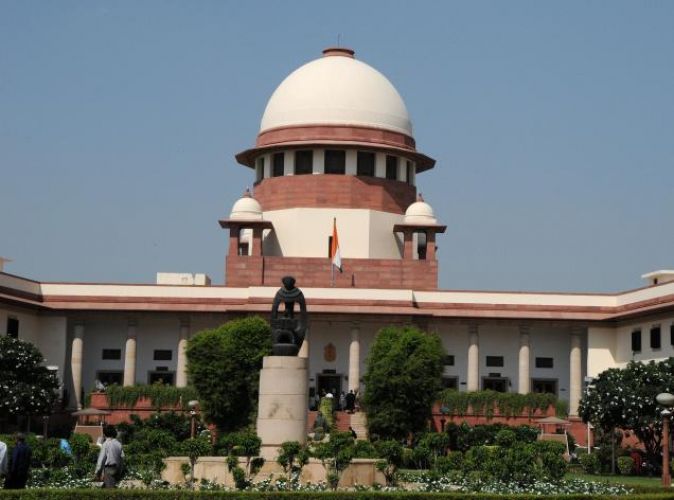 SC ने दिल्ली पर अधिकार का मामला संविधान पीठ को सौंपा