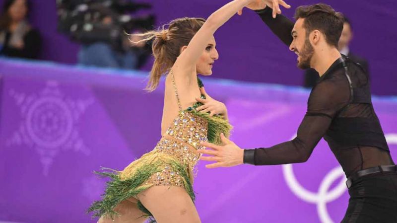 Winter Olympics 2018: Wardrobe malfunction as French ice skater loses top