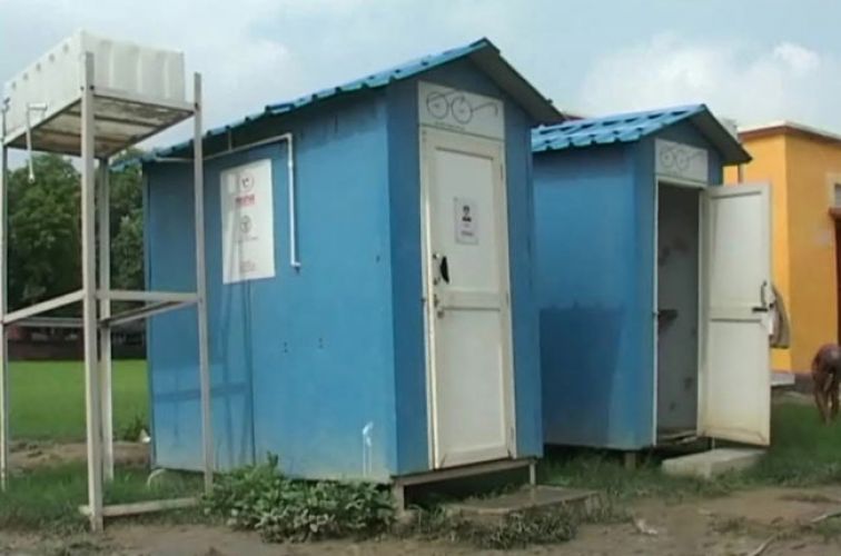 घरों में शौचालय नहीं तो निकाह नहीं: मदनी
