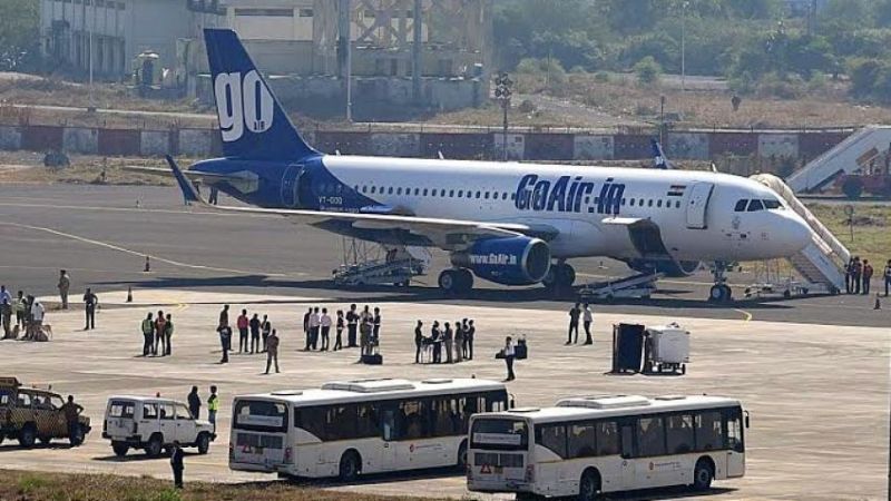 पायलेट ने विमान को दुर्घटनाग्रस्त करने की धमकी दी