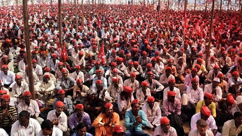 महाराष्ट्र सरकार से नाराज़ अन्नदाता, हज़ारों किसान आज निकालेंगे विरोध मार्च