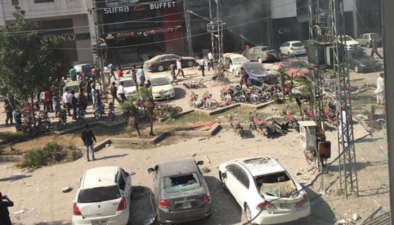 पाकिस्तान में एक और धमाका, 8 की मौत 15 घायल
