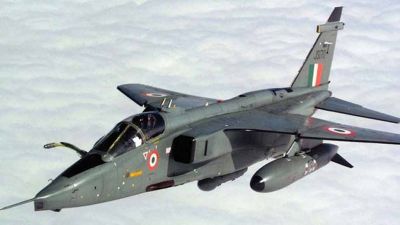 पाक सेना का आरोप, कहा भारतीय वायुसेना ने पार की LOC