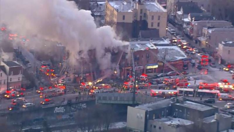 न्यूयॉर्क: अपार्टमेंट में भीषण आग, 23 लोग झुलसे