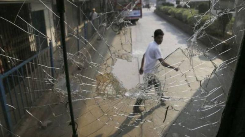 पुणे हिंसा : महाराष्ट्र में कई बसों में तोड़फोड़, हालात बने हुए तनावपूर्ण