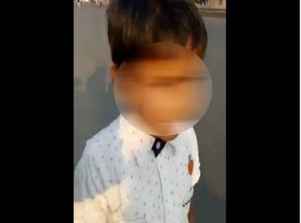 महाराष्ट्र हिंसा: जब हाथ में पत्थर लिए बच्चे का VIDEO वायरल