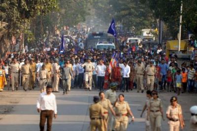 महाराष्ट्र में हुए जातीय हिंसा पर राज्य सरकार ने केन्द्र को सौंपी  रिपोर्ट