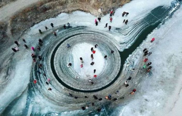 दुनिया के लिए रहस्य बना चीन का बर्फीला चक्र