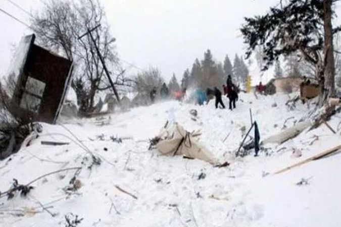 हिमस्खलन का तांडव, बीआरओ समेत 7 लोग मौत