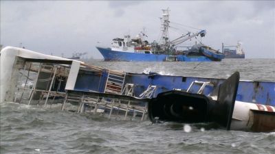 चीन: दो जहाजों की टक्कर, 32 लोग लापता