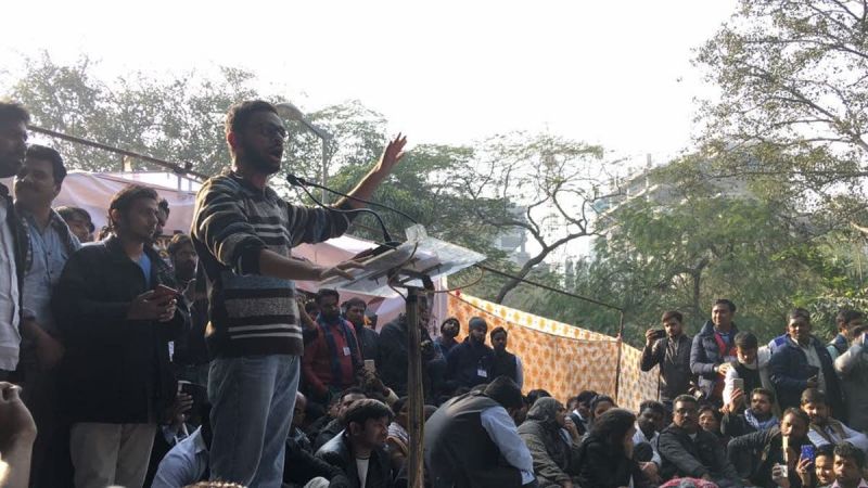 युवा हुंकार रैली में जिग्नेश ने बीजेपी को लिया आड़े हाथों