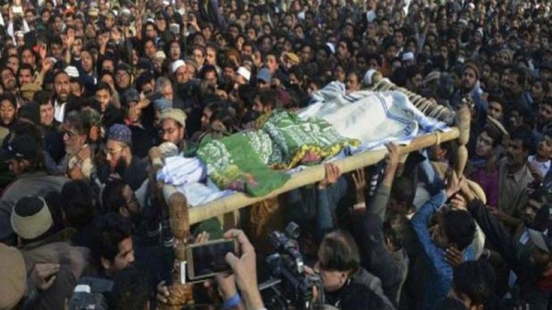 पाकिस्तान : मासूम से रेप और हत्या के बाद भड़की हिंसा