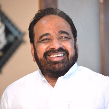 कुंभ में नेता प्रतिपक्ष ने दिखाई कमलनाथ सरकार की कुंडली, ज्योतिषों ने किया ऐसा दावा