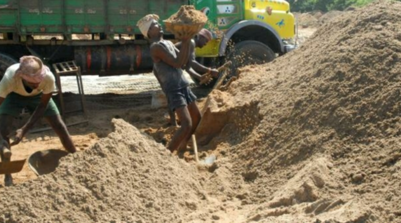बिहार में रेत के बफर स्टॉक 24 घंटे खुले रखने का आदेश