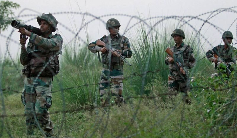 पाकिस्तान ने सीमा पर फिर तोड़ा संघर्षविराम, भारतीय चौकियों पर दागे मोर्टार
