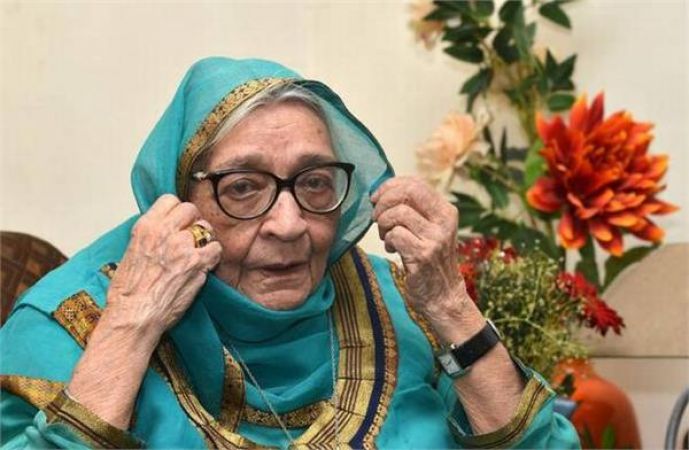 नहीं रही हिंदी की मशहूर साहित्यकार कृष्णा सोबती, 93 की उम्र में कहा दुनिया को अलविदा