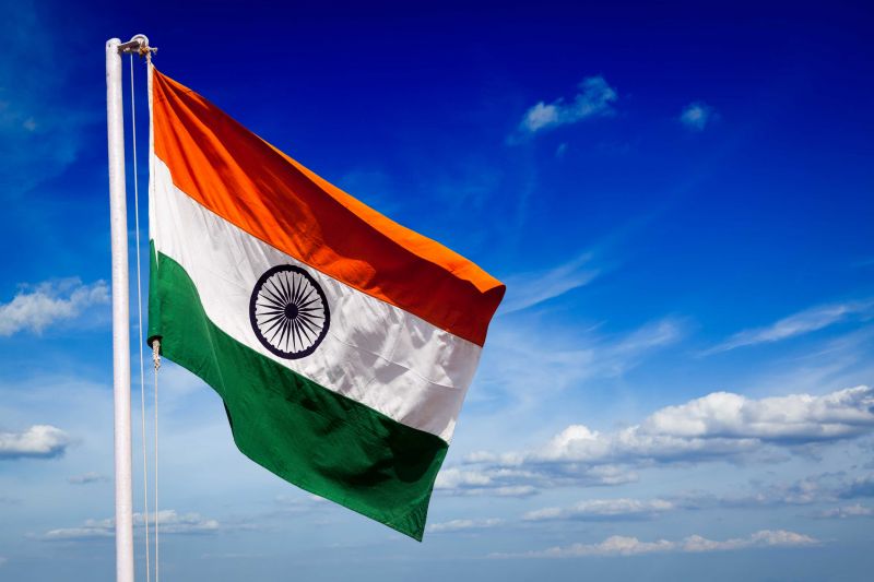 जम्मू कश्मीर के राजौरी में ध्वजारोहण के दौरान गिरा तिरंगा झंडा, उच्च स्तरीय जांच के आदेश