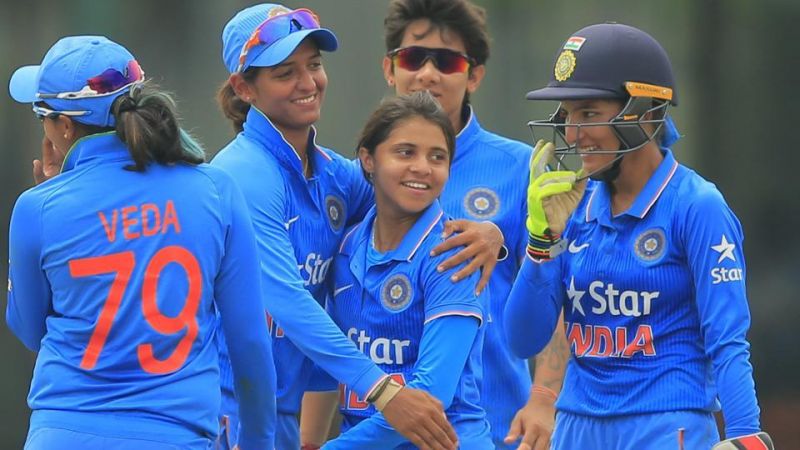 महिला विश्व कप, भारत ने पाकिस्तान के खिलाफ 5 वें ओवर में खोया पहला विकेट