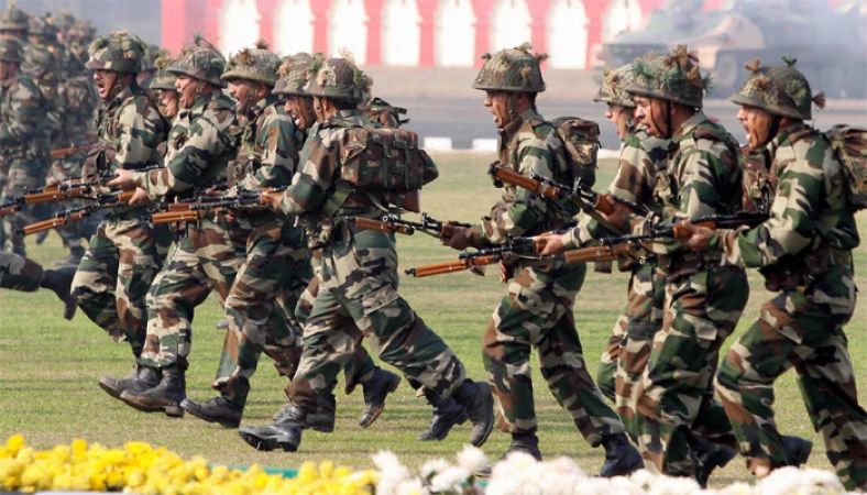भारत -चीन सीमा पर तनाव, भारत ने सिक्किम के पास बढ़ाया सैन्य बल