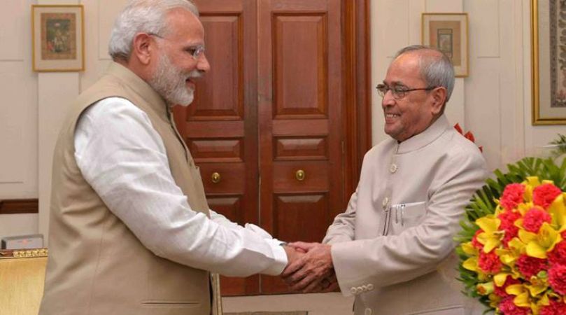 प्रधानमंत्री नरेंद्र मोदी ने कहा एक पिता की तरह रखा राष्ट्रपति प्रणब मुखर्जी ने उनका ख्याल