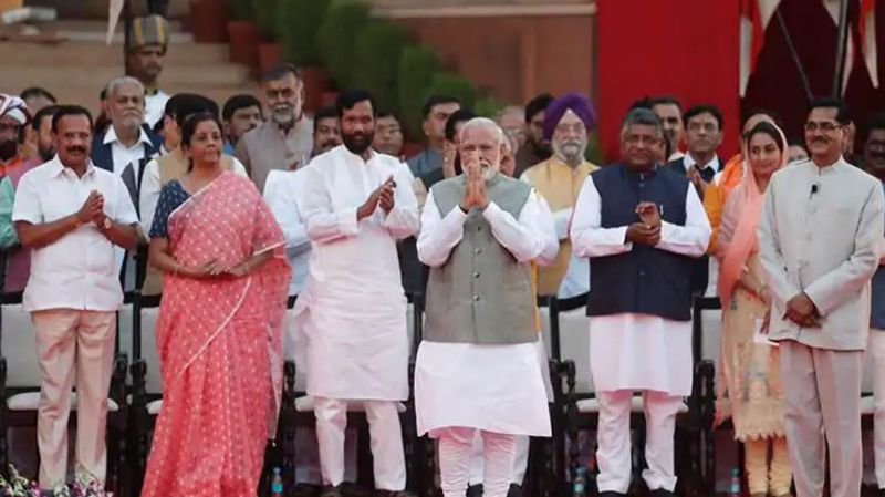 51 Union Ministers of Modi cabinet are millionaire, PM Modi have this much