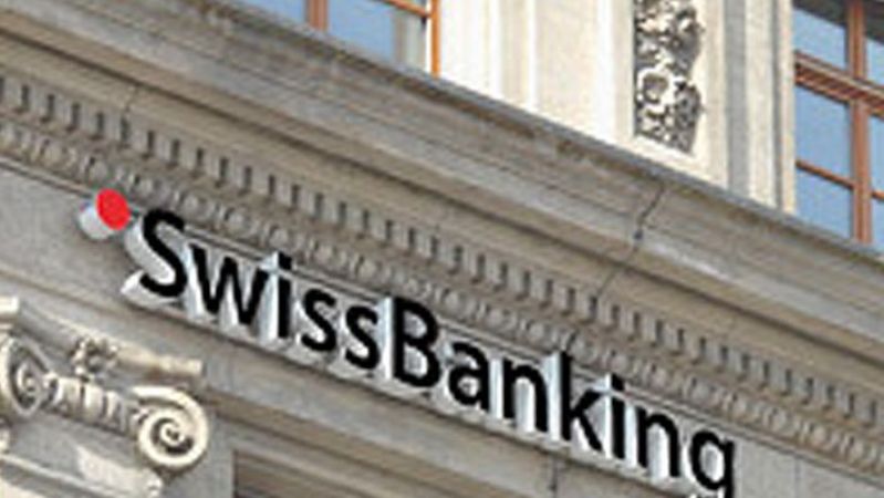 कालेधन पर मोदी सरकार का एक्शन, स्विस बैंक के खाता धारक को भेजा नोटिस