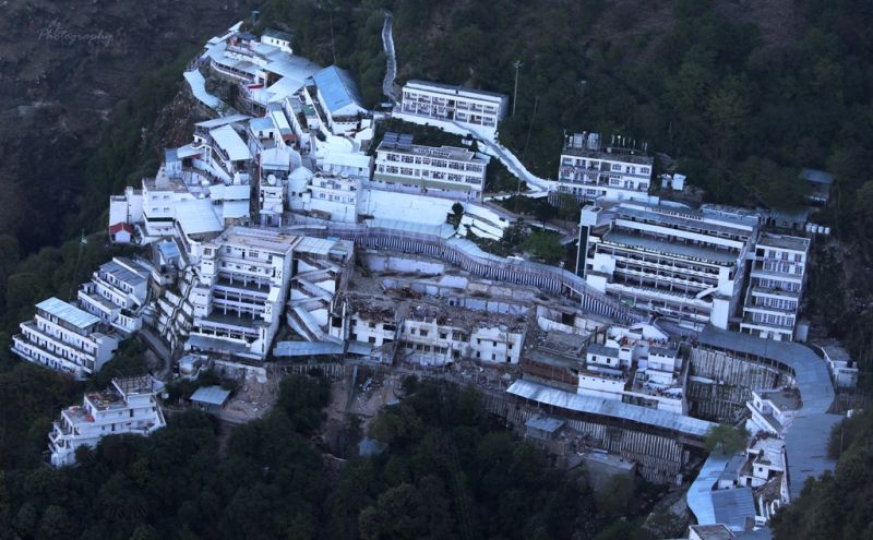 The number of devotees increased in Mata Vaishno Devi temple