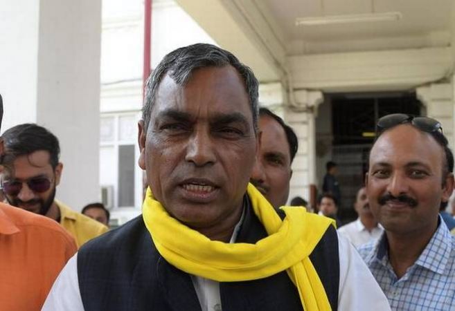 पिछड़ों ने केशव को वोट दिया और CM बन गए योगी-  UP मंत्री