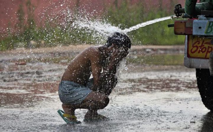 Even after Clouds over the sky, heat wave continues to wreak havoc