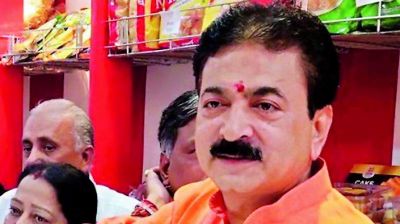 BJP sends 'show cause notices ' to MLA who harrassed the woman