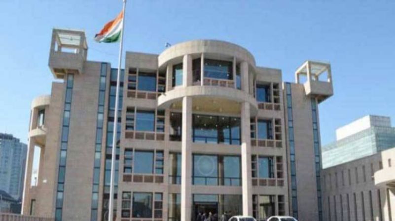 भारतीय दूतावास पर आतंकी हमला, दागे गए राॅकेट
