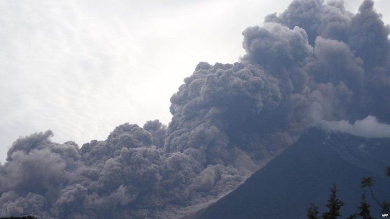 ग्वाटेमाला ज्वालामुखी मरने वालों की संख्या 100 के पार