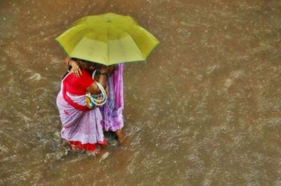 केरल में जारी मूसलाधार बारिश में अब तक गई 16 जानें