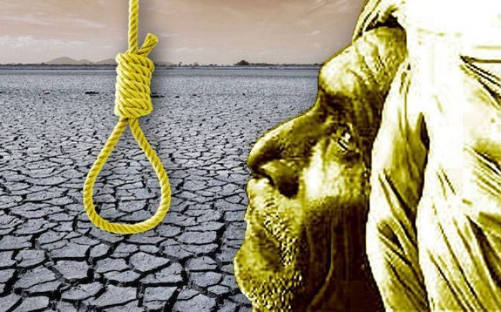 एमपी में छठे किसान ने की आत्महत्या, साहूकार ने  फसल और ट्रैक्टर छीना
