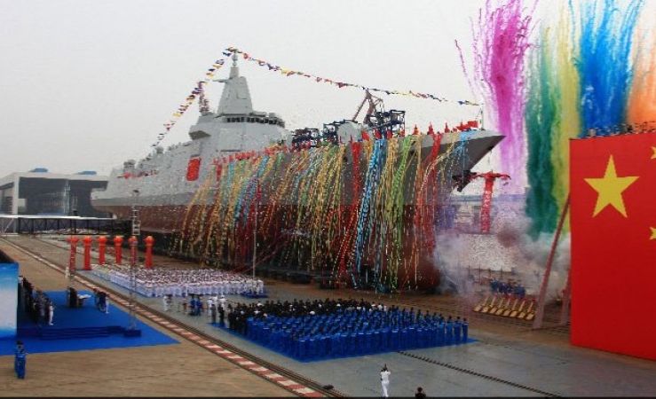 भारतीय नौसेना से आगे निकला चीन, लॉन्च किया सबसे बड़ा युद्धपोत
