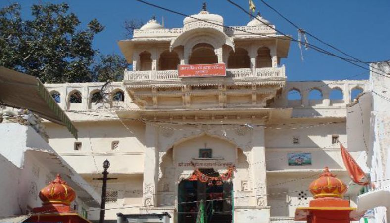 अब वैष्णो देवी की तर्ज पर मिलेगा पुष्कर के ब्रह्मा मंदिर में प्रसाद