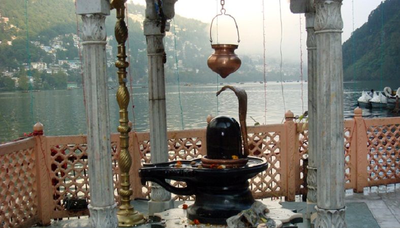 असम में सांप्रदायिक सद्भावना की अद्भुत मिसाल, 500 वर्षों से मुस्लिम परिवार कर रहा शिव मंदिर में पूजा
