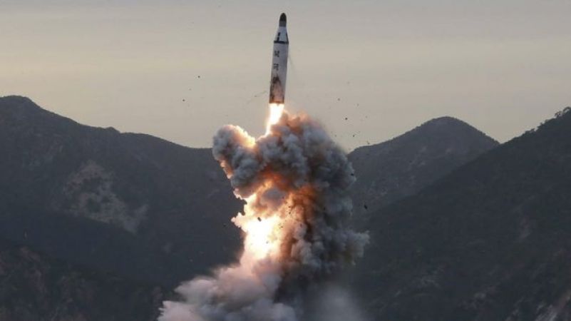 पाबंदी के बाद उत्तरी कोरिया ने फिर किया मिसाइल परीक्षण