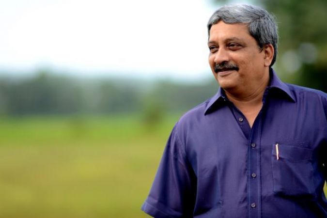 गोवा में सरकार बनाएगी BJP, पर्रिकर के नाम पर साथ आए अन्य दल