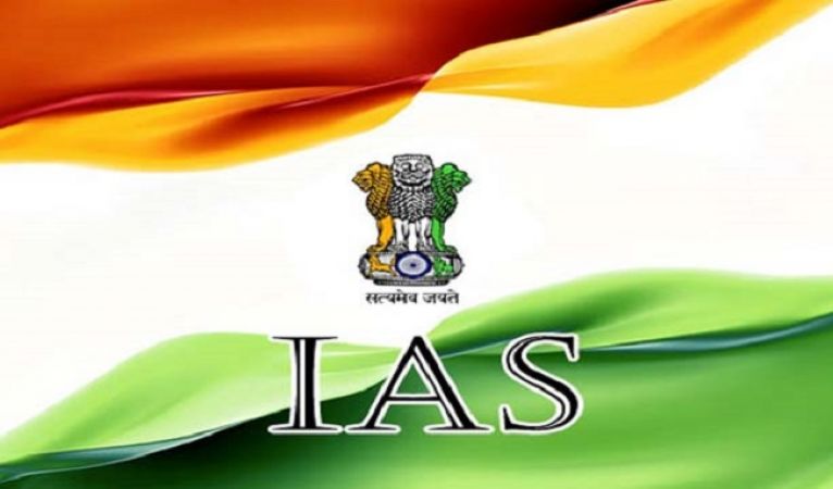 चिर स्थायी समस्या बनी IAS अधिकारियों की कमी