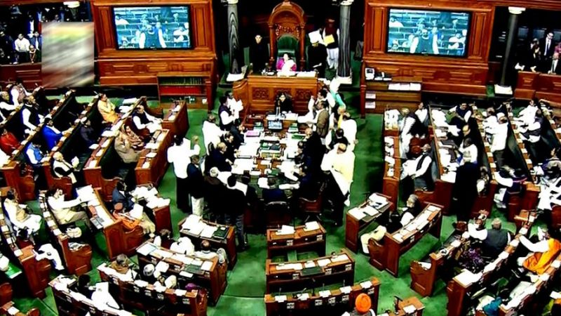 संसद में 'अविश्वास प्रस्ताव' के 3 नोटिस प्रस्तुत