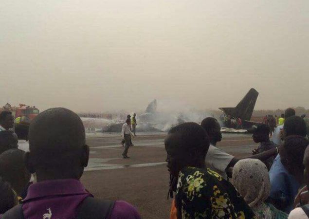 साउथ सूडान में लैंडिंग के दौरान विमान में लगी आग, 44 लोगों की मौत