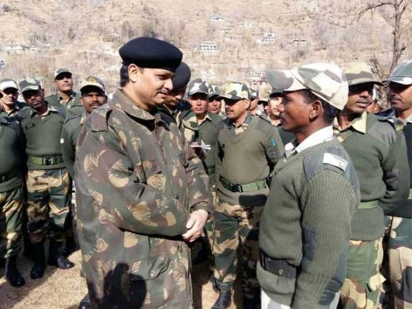 हर ओर गूंजे भारत माता की जय के जयकारे,  BSF अधिकारी ने बताया पाकिस्तान ने की सोची समझी साजिश