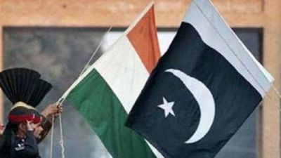 पाकिस्तान ने फिर किया भारतीय राजनयिकों को परेशान, गिरफ्तार कर सामान की तलाशी ली